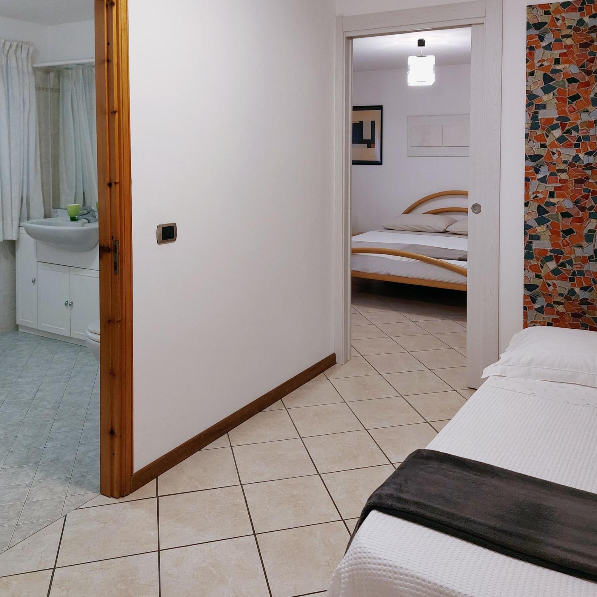 La Posta Apartment Saint Marcel ภายนอก รูปภาพ